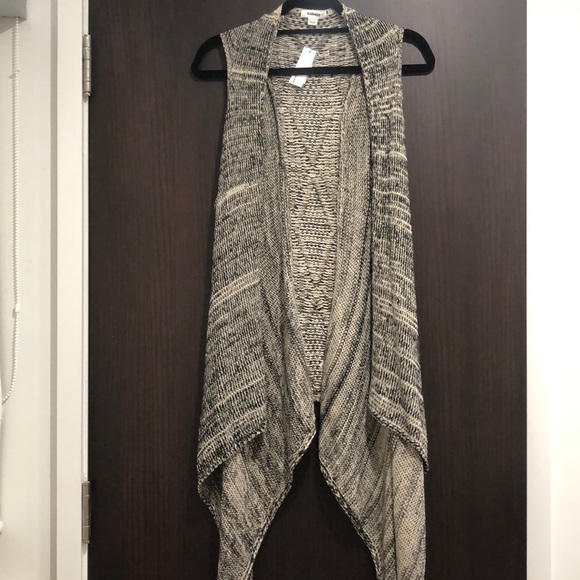 Garage Knit Vest - Picture 1 of 3